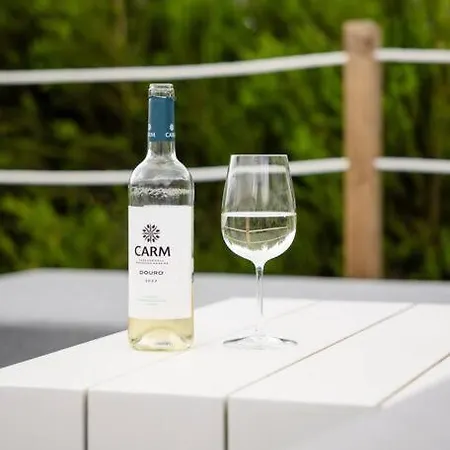 Seashore Escape By Lisbeyond Σαλέ