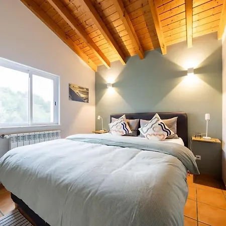 Seashore Escape By Lisbeyond *