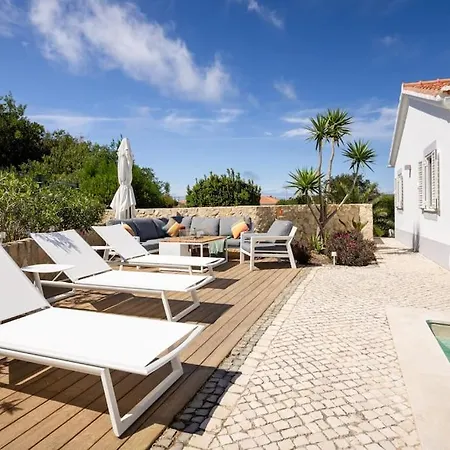 Seashore Escape By Lisbeyond *